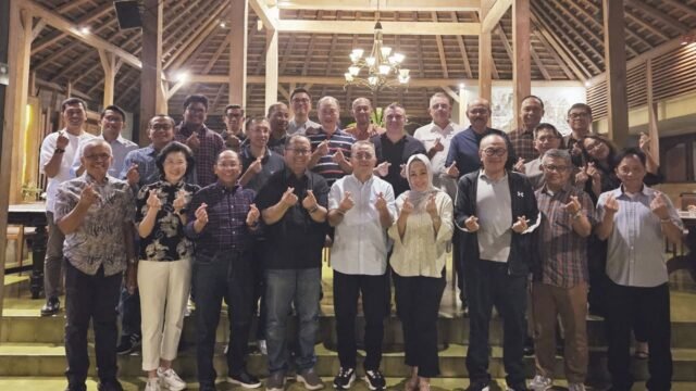 Acara makan malam Bank Indonesia dengan APJATIN
📍 Yogyakarta, 24 November 2024